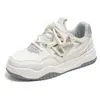 Moda de Primavera y Otoño para Hombre Nuevos Zapatos Deportivos de Nicho Zapatos Casuales para Viajes al Aire Libre Estilo Coreano de Caña Baja con Cordones Zapatos Blancos