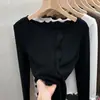 Mais de 200.000 peças vendidas. Design único e distinto de blusa de tricô feminina com borda franzida