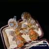 Broche Sotheby's arcoíris Gem Star Duobao Cardo chapado en oro de 18 quilates lazo pendientes de circonita gota de agua