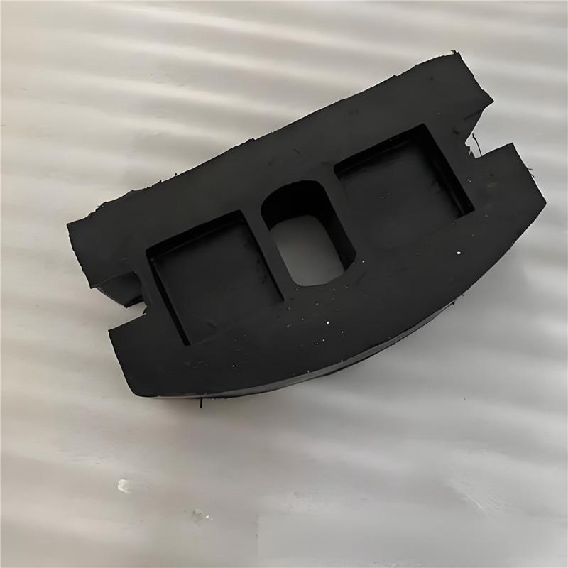 b8c7fd1a-3f2e-418e-bdc1-fa8334