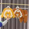 Conjunto de Sudadera con Bolsa Linda para Niños y Niñas Nuevo Estilo 2024 Ropa de Primavera y Otoño para Niños Moda Infantil Tendencia de Ropa para Niños