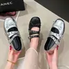 Zapatos de Ballet Retro de Moda 2026 Primavera Nuevo Estilo Correa Cruzada Punta Cuadrada Baja Versátiles Planos Zapatos Mary Jane