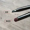 Pincel de Maquiagem Retrátil de Duas Pontas com Tampa para Delineador Labial, Delineador de Olhos, Contorno, Retoque de Batom, Ferramenta de Maquiagem, Lápis de Sobrancelha, Sombra Portátil