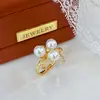 Anillo de Perla de Agua Dulce con Diseño de Flor de Plumas Estilo Real de la Fuente de Perlas de Zhuji Sensación de Alta Gama Abierto Ajustable