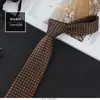 Ropa formal de negocios para hombre 7 cm corbata de mano camisa de traje cuello de vestir profesional para el trabajo accesorios en stock suministro directo
