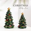 Venta Caliente Transfronteriza Mini Adornos de Árbol de Navidad de Resina Decoraciones Estilo Navidad Pequeños Adornos de Árbol de Navidad de Escritorio Venta al por Mayor