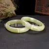El fabricante vende al por mayor pulseras trenzadas de jadeíta afgana en grandes cantidades, tamaño mediano, ensanchadas, pulseras de jadeíta azul-blanca con patrones verdes