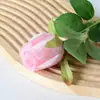 Guau Terciopelo Simulado Personalizado Rosa Individual Decoración de Pared de Flores Casera Boda Día de San Valentín Pared de Flores en Cascada Roja Mano