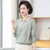 Roupa elegante para mãe para primavera e outono, camisa de malha com gola e manga longa, camiseta fina de corte solto para mulheres de meia-idade e idosas, top base