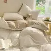 Conjunto de cama minimalista listrado, macio, duas cores, algodão lavado, quatro peças, capa de edredom, lençol de cama, conjunto de três peças para dormitório estudantil