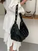 Bolsa de Couro Macio Versátil Estilo Retrô Relaxado para Mulheres, Grande Capacidade, Bolsa de Trabalho de Alta Qualidade Estilo Americano, Bolsa de Ombro Único Transversal