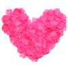 Simulación de diseño de ambiente de sala de bodas de San Valentín, pétalos de rosa lanzados a mano, pétalos de rosa en stock, venta al por mayor