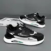 Zapatos de algodón de invierno para hombre 2026 estilo nuevo zapatillas con forro de felpa de moda versátiles antideslizantes casuales para correr D291-1 algodón