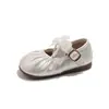 Zapatos de Cuero para Niñas 2026 Otoño Nuevos Zapatos de Princesa con Lazo para Niños Mocasines de Suela Suave Zapatos Planos para Bebé Modernos