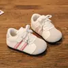 Zapatillas Deportivas Suaves para Niños Estilo Otoño Unisex Bebé Bloques de Color Retro Zapatos de Entrenamiento Alemanes Velcro Suela Suave Antideslizantes Zapatos para Niños
