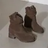 Botas modernas para aumentar la altura para personas menudas, otoño e invierno 2026, botines para aumentar la altura, botas de plataforma plisadas Maillard