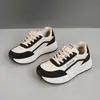[Personalizado] G6809 Novos Sapatos Femininos Primavera e Outono 2025 Sola Grossa Baixo Corte Simples Casuais Aumento de Altura Preppy Tendência