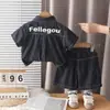 Conjunto Jeans de Verão para Meninos 2026 Novo Crianças Maiores Verão Jeans Manga Curta Tendência Bonito Fashion Manga Curta Atacado