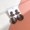 Producto pulido nuevos pendientes pendientes geométricos de madera ganchos para la oreja mujer personalidad retro pendientes de estilo nacional fabricantes al por mayor