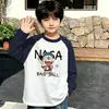 Camiseta de manga larga 100% algodón para niño, colección de primavera y otoño, diseño color block, cuello redondo, estilo nuevo para principios de otoño, mangas largas raglán