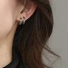 Arete de Alfabeto Inglés Retro Estilo Hong Kong Diseño Compacto Temperamento Coreano Celebridad de Internet Personalidad Hebilla de Oreja Circular con Números Romanos