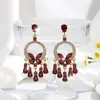 Brincos Luxuosos de Strass Totalmente Cravejados com um Design Extravagante e Sofisticado, Adequados para Eventos Noturnos e Casamentos, Apresentando Franjas de Alto Valor para Mulheres