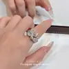 Anel de Prata Borboleta Cintilante com Diamantes, Design de Moda de Alto Valor Exclusivo, Anel Versátil Empilhável