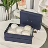Ouge W Bao Conjunto de Louças de Porcelana Bone China Tigelas e Pratos Cerâmicos Domésticos Bandeja de Armazenamento Comida Ocidental Europeia Acessível Caixa de Presente de Luxo Presente