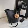Bolsos Pequeños Retro de Moda de Este Año, Bolsos Nuevos para Mujer 2026, Bolsos Cruzados de Gama Alta, Diseño de Nicho, Bolsos Cubo Súper Populares