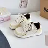 Zapatos Casuales de Terciopelo Estilo Coreano para Estudiantes Femeninas Súper Populares en Instagram Zapatillas Casuales Versátiles Diseño de Nicho Zapatos Blancos Fy-297