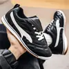 Tenis Cortez de cuero estilo americano, zapatos deportivos casuales de talla grande para hombre, zapatos de entrenamiento alemanes de suela gruesa, zapatos versátiles y modernos para hombre para estudiantes