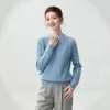 Suéter de tricô Kangbaolai com gola redonda para mulheres, fio espesso com padrão floral, malha de base de ajuste solto em estilo descontraído