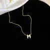 Collar con Letra Inglesa Chapado en Oro Real con Circonita y Esmalte de Goteo Cadena de Clavícula de Moda Casual Elegante Cadena de Cuello de Lujo Ligero Nicho para Mujeres