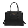 Bolsa Feminina 2026 Novo Estilo Moda Europeia e Americana Padrão Crocodilo Grande Capacidade Retro Tendência Versátil Ombro Transversal Bolsa Grande