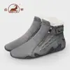Sapatos Masculinos Gorilla 2026 Novo Outono e Inverno Couro Genuíno Forrado com Lã Quente Sapatos de Algodão Sapatos Casuais Masculinos Sapatos para Esportes ao Ar Livre Estilo Masculino