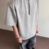 Camisa Masculina Gola Alta Meio Zíper Manga Curta Estilo Americano, Novo Estilo Verão 2026, Top Soltinho Design para Casal
