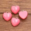 9 Cores 17*18mm Acessórios de Resina DIY Pingente de Coração Geométrico Charme para Bolsas, Colares, Pulseiras e Pingentes de Celular
