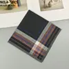Novo Lenço de Algodão Penteado, Macio, Absorvente e Durável, Toalha de Mão Multicor Opcional, Fácil de Secar no Verão, Para Limpar o Suor ao Ar Livre