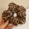 Moda Europea y Americana Nueva Malla Flocado Leopardo Anillo para el Cabello de Intestino Grande Accesorios para el Cabello Punto de Leopardo Bola de Cola de Caballo Cuerda para Atar el Cabello