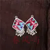 Pendientes Vintage Bordados Hechos a Mano de Estilo Étnico de Moda con Borlas Pequeñas, Joyería de Plata Miao de Yunnan, Color Blanco, Tamaño 41