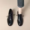 Primeiro Encontro Ji Brown Estilo Britânico Sapatos Pequenos de Couro Feminino 2026 Primavera Outono Novo Estilo Sola Macia Confortável para Ir ao Trabalho Sapatos de Salto Único Profissionais