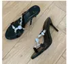 Nuevas sandalias de tacón alto con punta redonda y pedrería exquisita, con una sola tira, tacón de aguja retro dorado, adecuadas para usar al aire libre