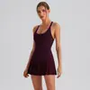 Novo Estilo Saia-Short de Tênis para Yoga Peça Única Decote em U Alças Cruzadas Cintura Alta Ajustada Anti-Exposição Plissada com Bolsos Embutidos Saia Curta
