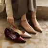 Zapatos de Mujer Talla Grande 34-42 Venta al por Mayor Verano 2026 Piel de Vacuno Lavada de Primera Capa Sandalias de Tira Única con Tacón Grueso Huecas Entrega de Una Pieza