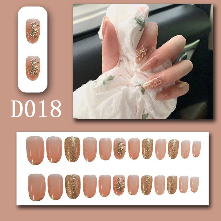 D018