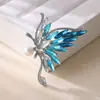 Broche de Pedrería de Moda Europea y Americana Nuevo para Mujer, Ramillete Pequeño Estilo Fragante, Pin Anti-Exposición Empaquetado Individualmente, Broche Floral
