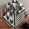 Lenço Xale Elegante Quadrado Jacquard Outono Novo Estilo Coreano Capa de Pescoço Xale Falso Caxemira Lenço de Roupa Feminina