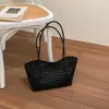 Bolsa Tote de Grande Capacidade para o Dia a Dia 2026, Estilo Coreano Simples Cor Sólida com Recortes Bolsa de Ombro, Bolsa de Ombro Casual Única