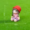 Muñeca de niña con sombrero de cuatro colores, linda de dibujos animados, regalo pequeño creativo, manualidad, adorno para pastel, escritorio, coche