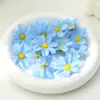 Flores de simulação DIY transfronteiriças, cabeças de flor multicamadas, flores de seda, flores artificiais, flores para decoração de casamento, margarida pequena, acessório de flor para tiara/grampo de cabelo